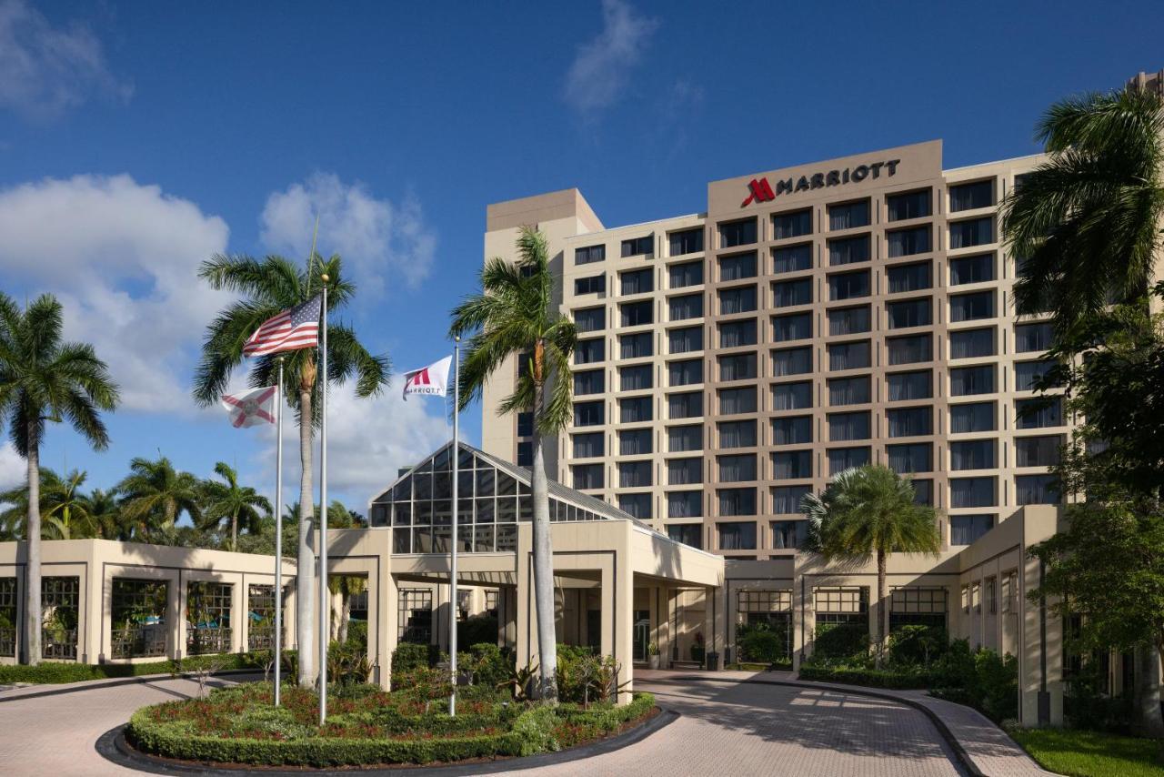 Готель Boca Raton Marriott At Boca Center Екстер'єр фото