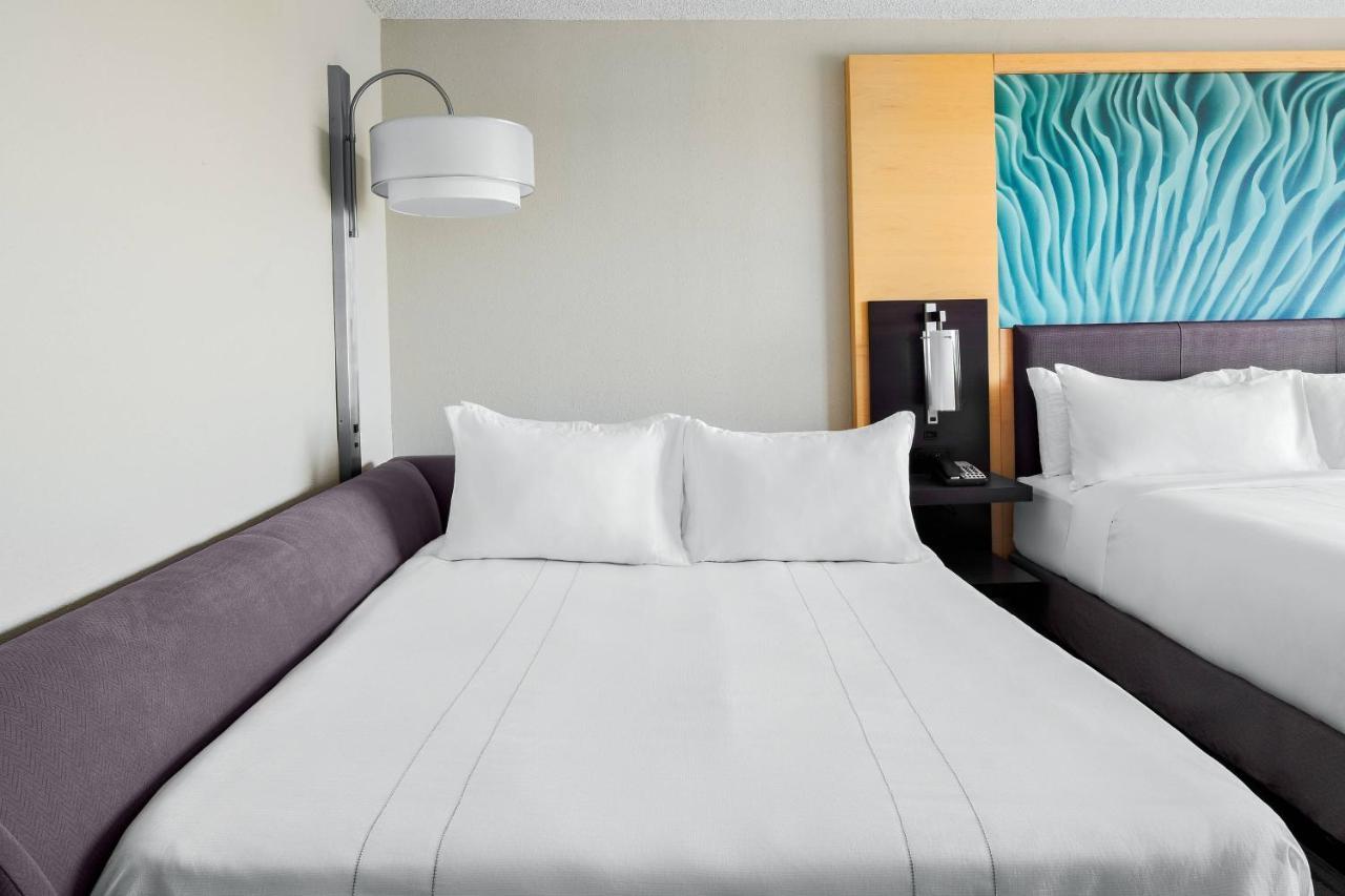 Готель Boca Raton Marriott At Boca Center Екстер'єр фото